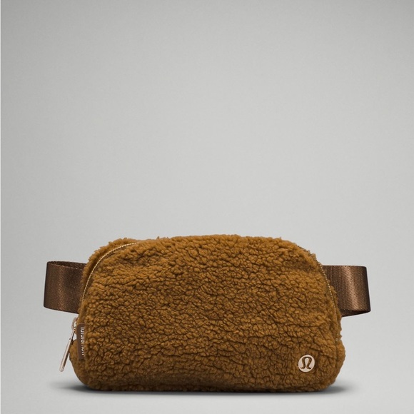 lululemon athletica Handbags - Lululemon | Everywhere Belt Bag *Fleece